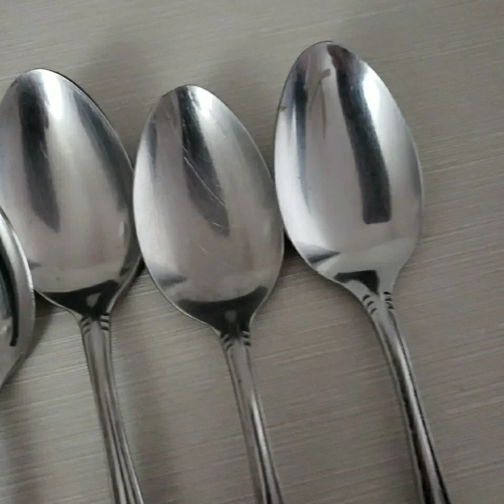 Columbia Stainless Japan 7 Dinner Spoons Flower Tip Beaded Edge Silverware VTG